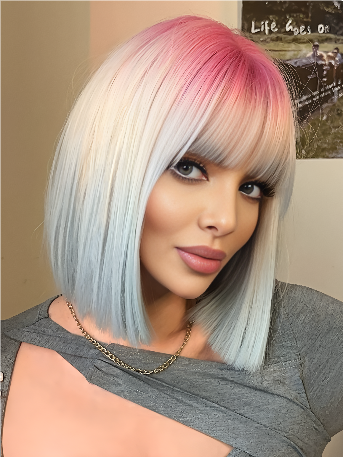 Short hair-Straight hair-Pink