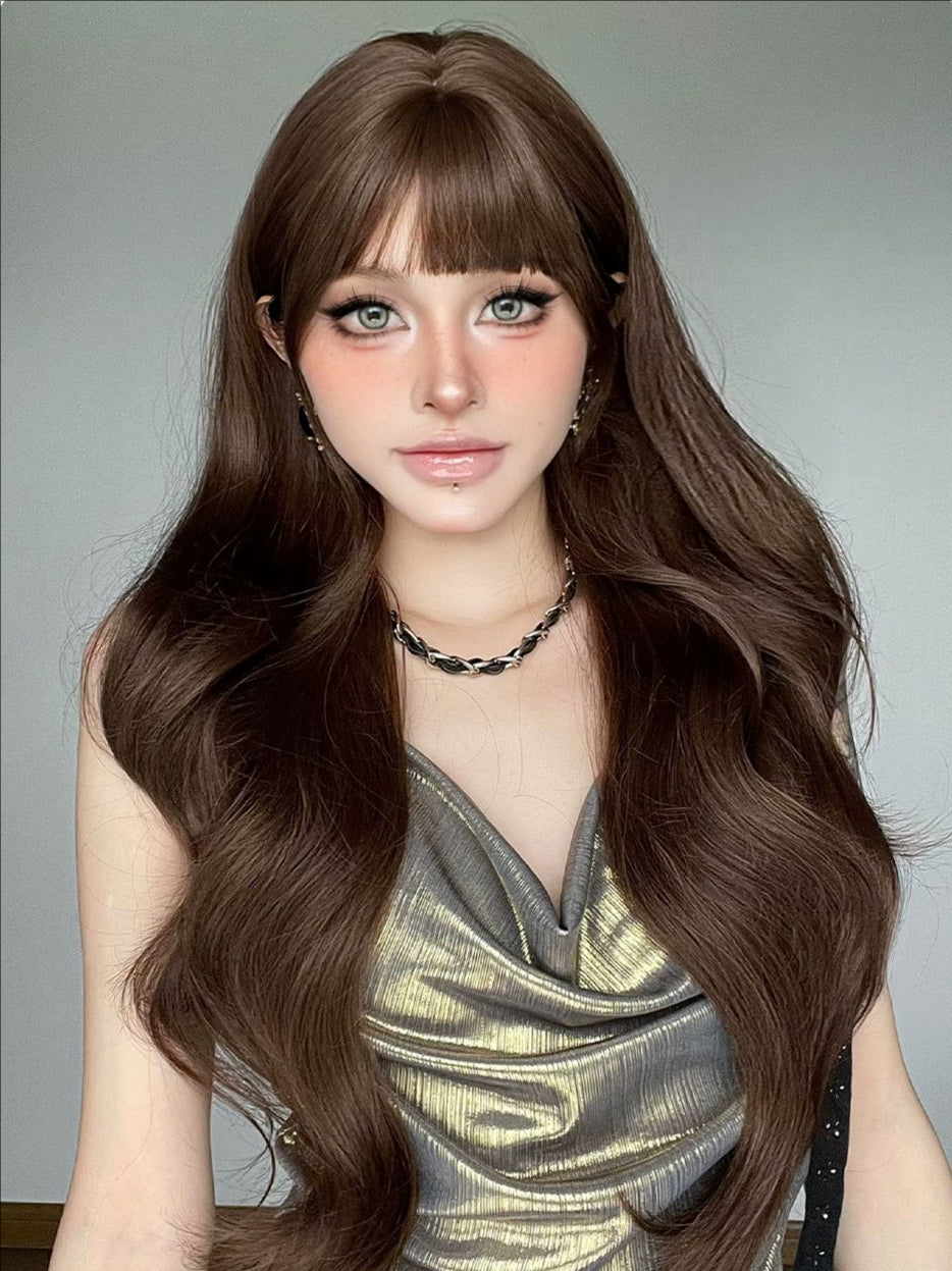 Long hair-Wavy hair-Brown